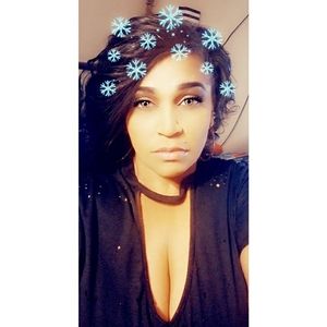 Meet your Posher, Tina marie